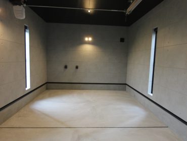 アースハウジング株式会社 一級建築士事務所 暮らしをカスタマイズする！ゆとりの空間ガレージと一体化したお家！