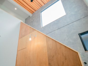 アースハウジング株式会社 一級建築士事務所 無駄のない美しさと開放感を追求した住まい