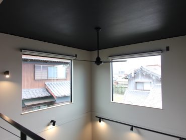 アースハウジング株式会社 一級建築士事務所 直線が魅せるスタイリッシュモダンの住まい ZERO-CUBE CUSTOM