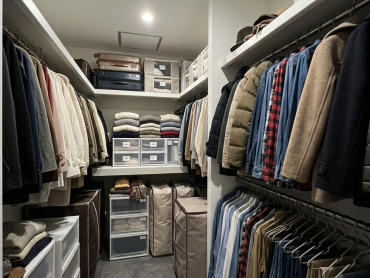 アースハウジング株式会社 一級建築士事務所 シンプルな外観からは想像できないホテルライクな住まい