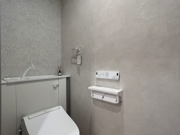 アースハウジング株式会社 一級建築士事務所 シンプルな外観からは想像できないホテルライクな住まい